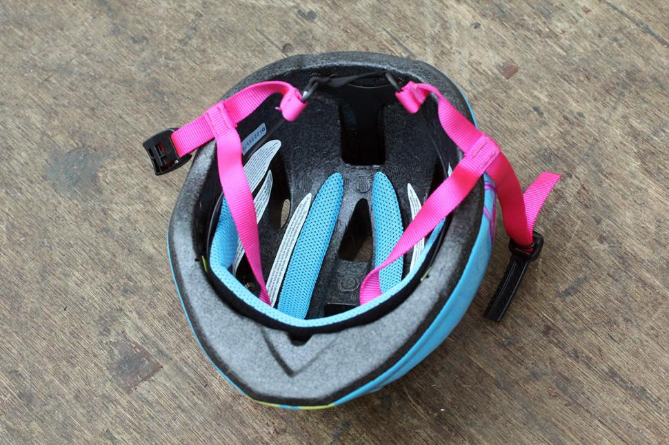 Review: Bell Tater Child Helmet | road.cc